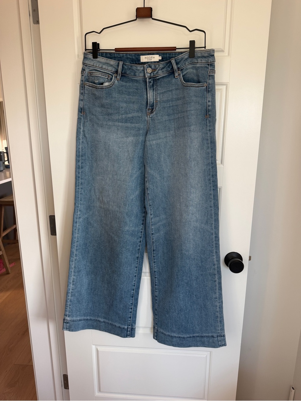Hidden High Waisted Medium Wash Wide-Leg Jeans